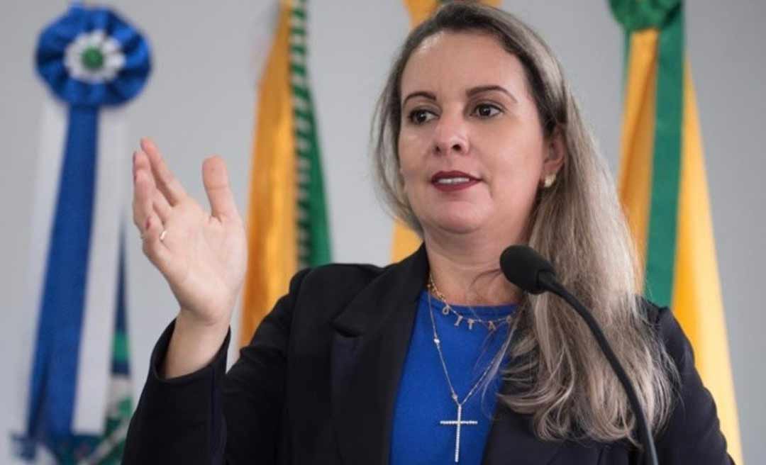 Vice-prefeita do Bujari Aparecida Rocha vai deixar o Progressistas de Mailza e tendência é seguir Alan Rick